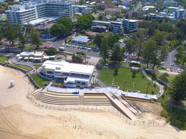 North Wollongong seawall 